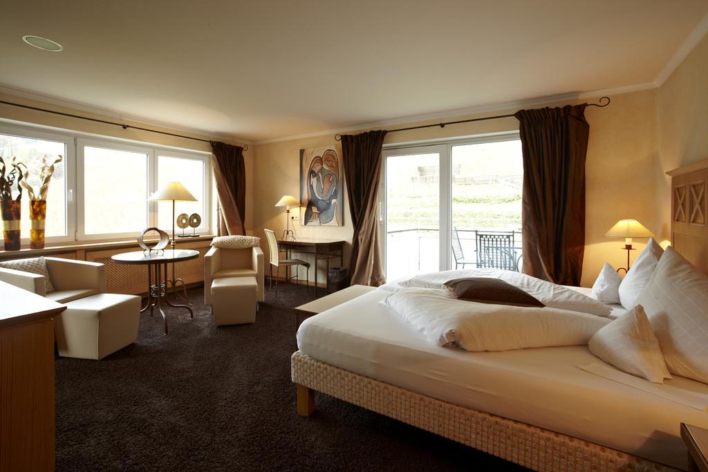 Romantik Hotel Residenz Am See Meersburg Room photo